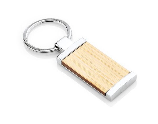 Llavero Tommy – Fecha de importación: 04/07/2024 Llavero Tommy – Fecha de importación: 04/07/2024