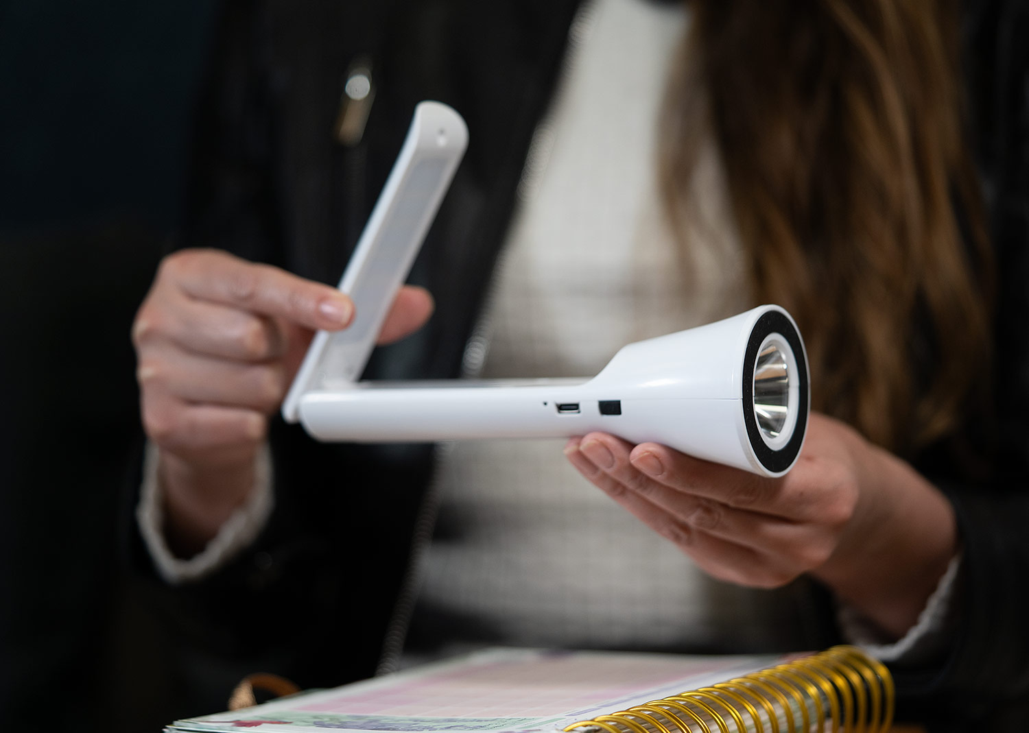 Linterna 2 en 1 Lumen - Imagen 12